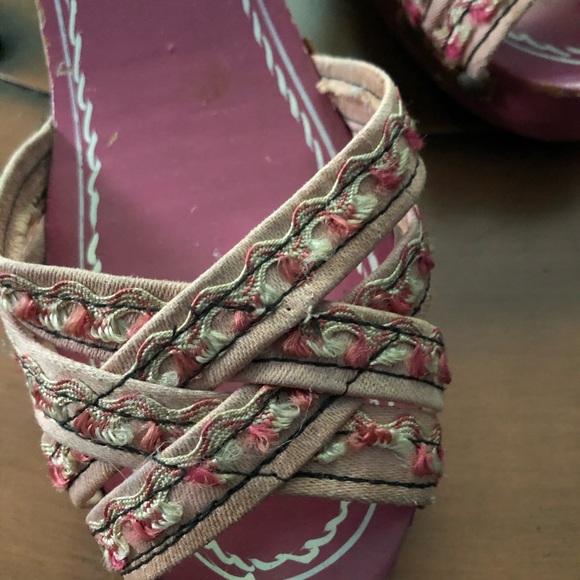 Vintage 1940’s Hand Carved Wooden Philippine Slide Sandals Rare Decoration EUC - Picture 3 of 4